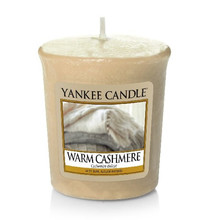 Warm Cashmere Candle ( kašmír ) - Aromatická votívna sviečka