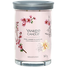 Pink Cherry & Vanilla Signature Tumbler Candle ( ružové čerešne a vanilka ) - Vonná sviečka
