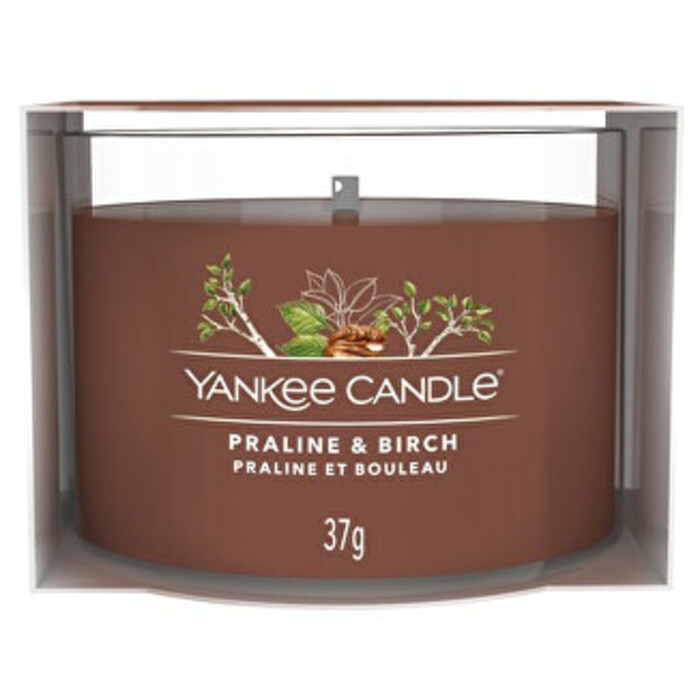 Yankee Candle Praline & Birch ( pralinka a bříza ) - Votivní svíčka ve skle 37 g