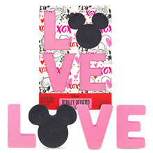 Šumivá bomba do kúpeľa Minnie Mickey Totally Devoted Love (Bath Fizzers)