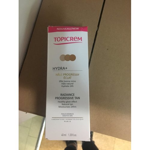 Topicrem HYDRA+ Radiance Progressive Tan Cream - Hydratační tónující pleťový krém 40 ml