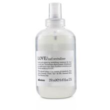 Essential Haircare Love Curl Revitalizer - Vyživující péče ve spreji proti krepatění vlasů 