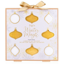 Winter Magic Frosted Vanilla Chill or Glow Winter Mood Bomb - Darčeková sada kúpeľových bômb
