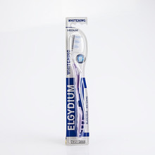 Whitening Tootbrush ( Medium ) - Zubná kefka pre prirodzenú belosť