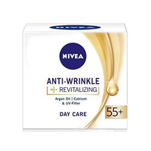 Anti-Wrinkle Revitalizing - Obnovující denní krém proti vráskám 55+ 