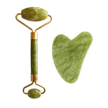 Masážny valček a doštička Guasha zelený xiuyan jadeit ( Light Green Xiuyan Jade Roller & Gua Sha Set)