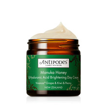 Manuka Honey Hyaluronic Acid Brightening Day Cream ( mastná pleť ) - Denní rozjasňující pleťový krém