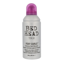 Bed Head Foxy Curls Extreme Curl Mousse - Pena pre vlnitý účes