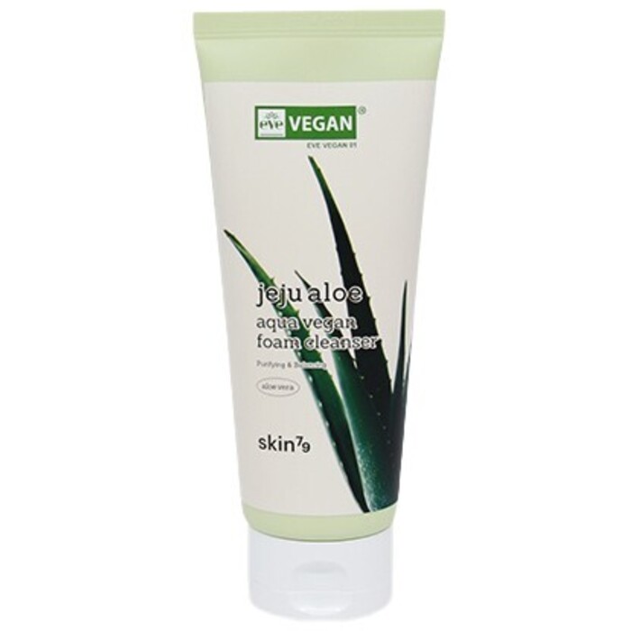 Jeju Aloe Aqua Vegan Foam Cleanser - Jemná čistiaca pena

