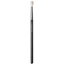 Mini Tapered Blending 221S - Štetec na očné tiene 
