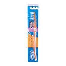 1-2-3 Classic Medium Toothbrush - Zubná kefka
