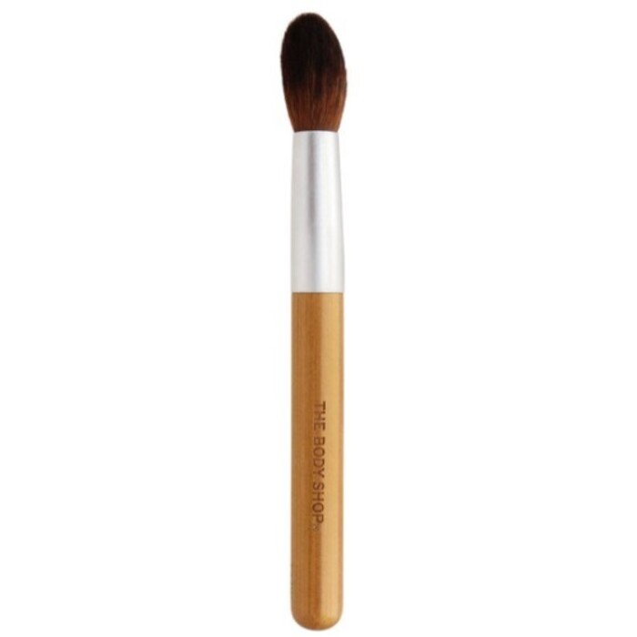 Pointed Highlighter Brush - Kozmetický štetec na rozjasňovač 
